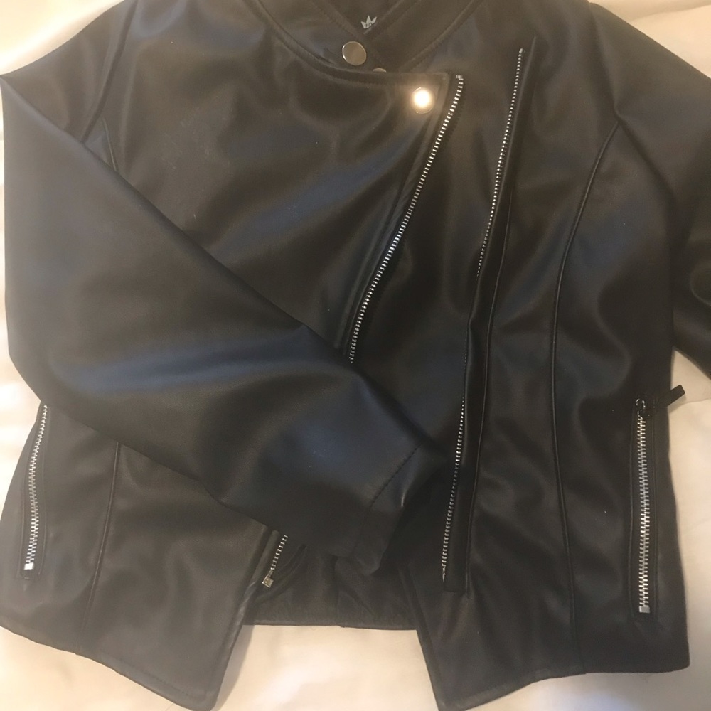 Spring jacket - Picture 3 of 3